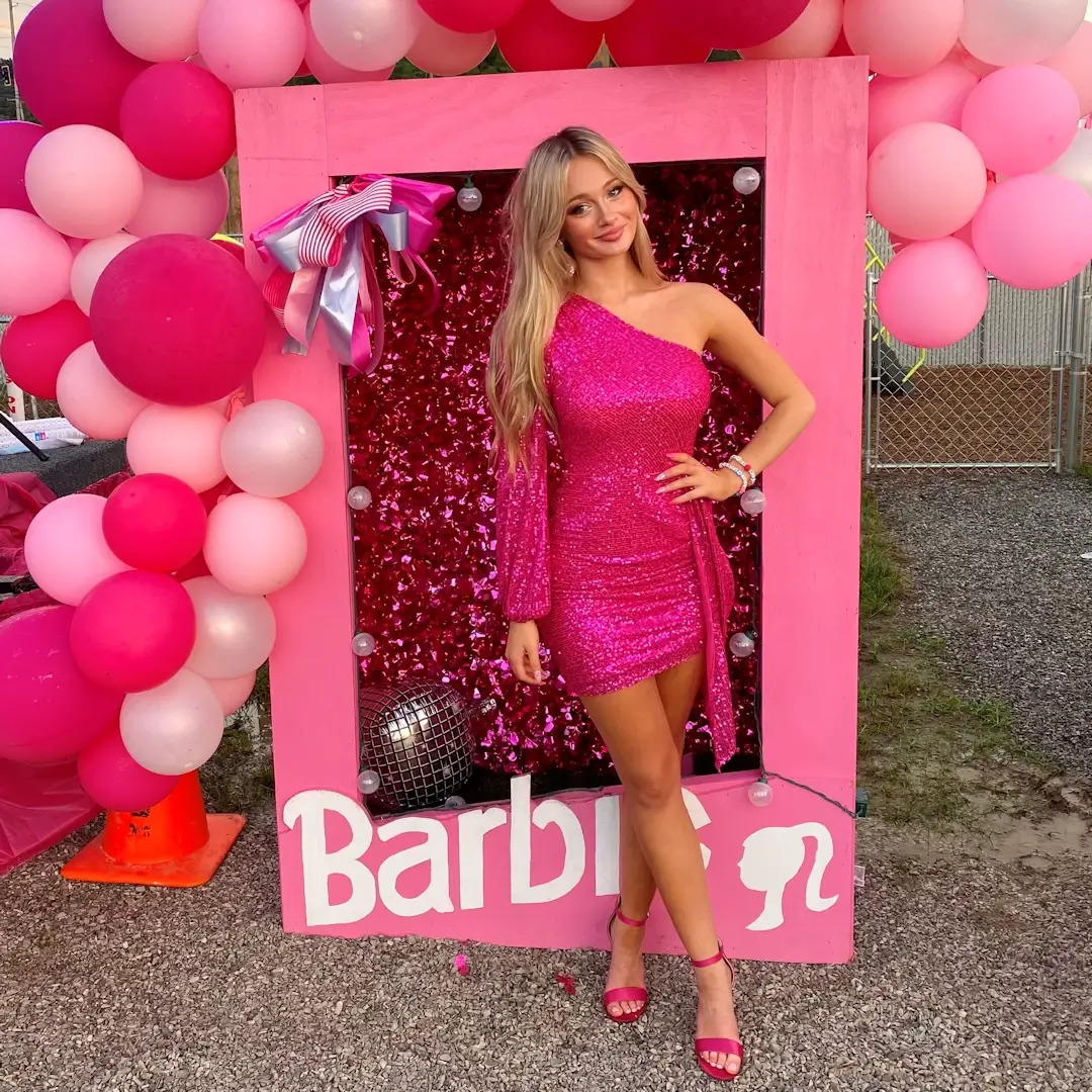 home-slideshow-barbie-dress