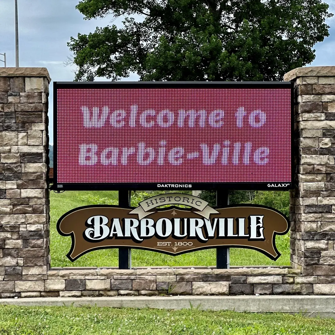 home-slideshow-barbie-ville
